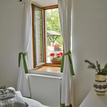 Videki Haz Kır Evi Tagyon